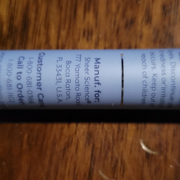 2 1/2 Tubes PLEXADERM SKIN TIGHTENING GEL/CREAM - Picture 4 of 5